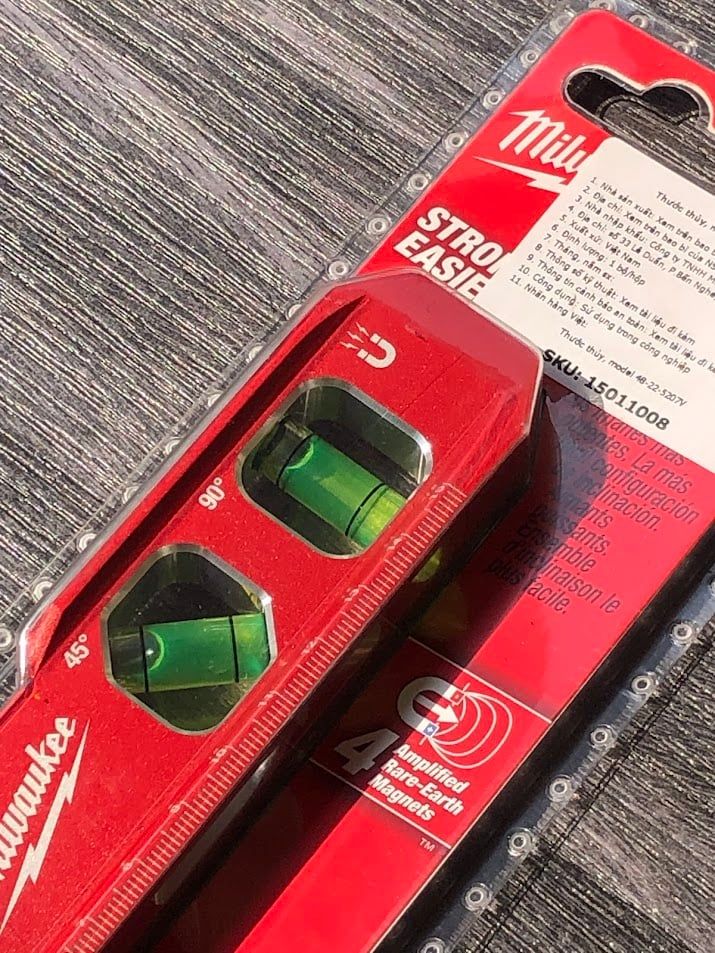 Thước thủy cở nhỏ Milwaukee 48-22-5207V
