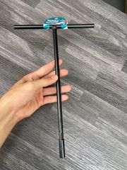 Chìa vặn chữ T 8mm Total THTSWB0801