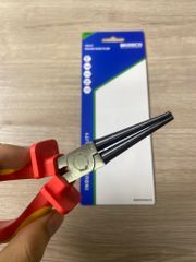Kìm nhọn mũi tròn cách điện 1000V VDE bằng thép Cr-V 6