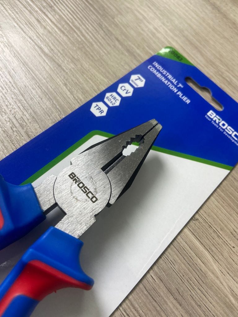 Kìm điện công nghiệp bằng thép Cr-V 7