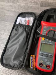 Ampe Kìm Đo Dòng AC/DC Uni-T UT204+