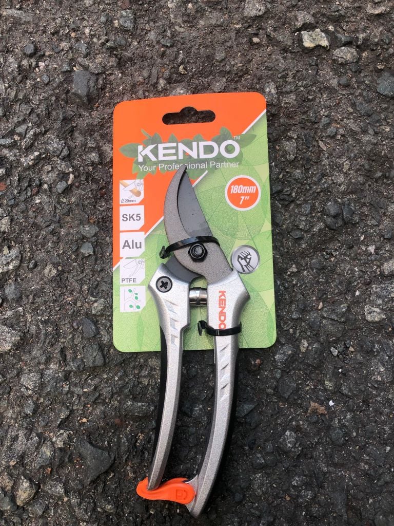 Kéo cắt cành lưỡi cong 7 inch 180mm Kendo - 60118