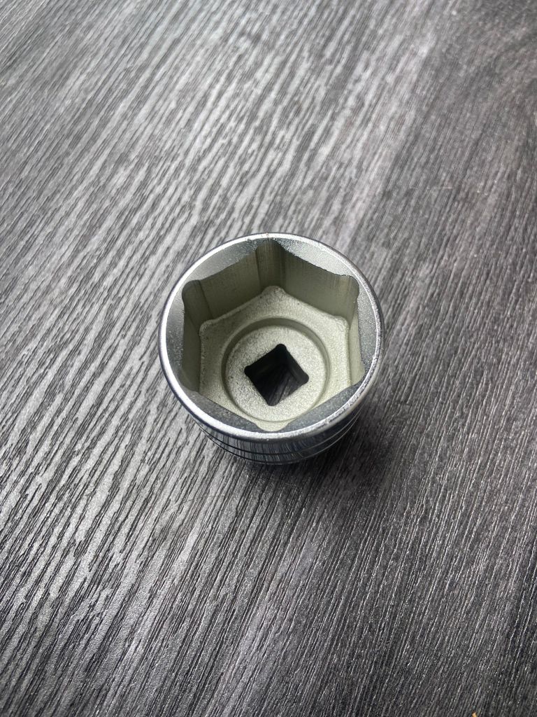 Đầu tuýp ngắn 1/2″ lục giác 38mm Kingtony 433538M