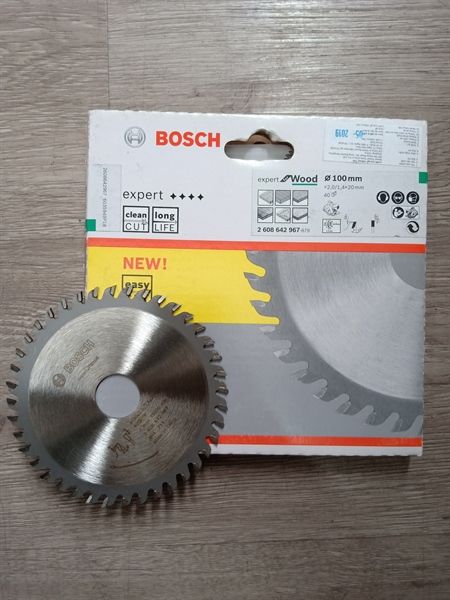 100x20mm Lưỡi cưa gỗ T40 Bosch 2608642967