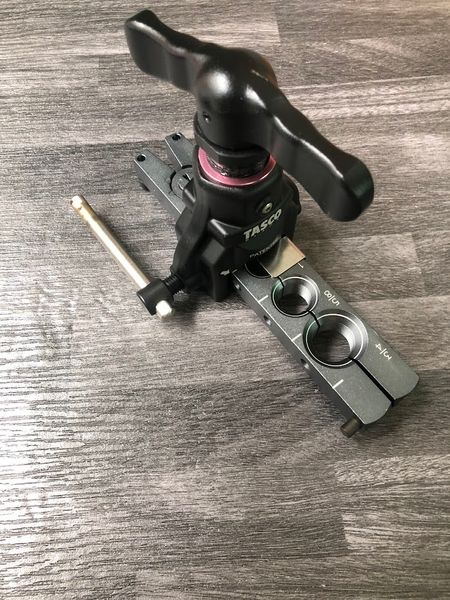 Bộ loe ống đồng Tasco Black TB550FC