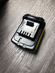 Pin li-ion cho máy khoan 10.8V-1.5Ah Stanley SCB12S-B1