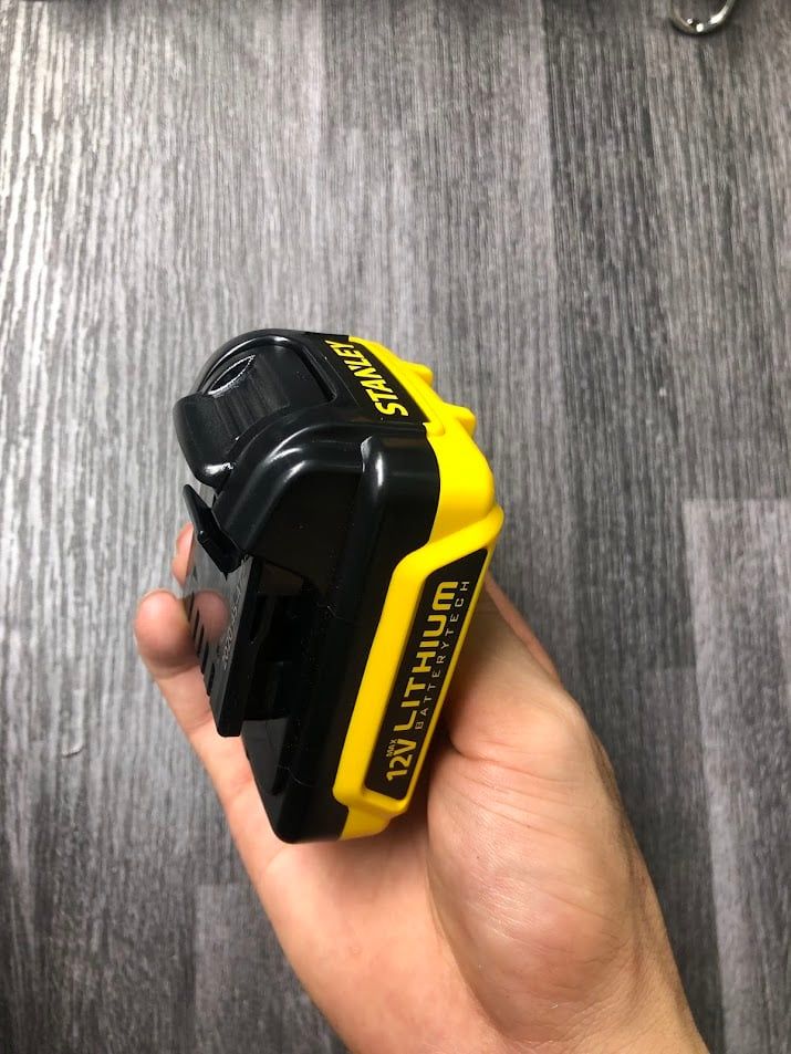 Pin li-ion cho máy khoan 10.8V-1.5Ah Stanley SCB12S-B1