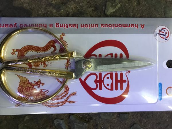 Kéo rồng cán vàng K45