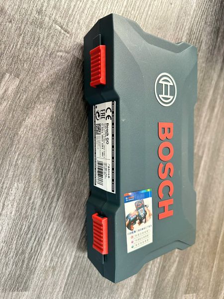 Máy vặn vít dùng pin 32 mũi BOSCH GO 2 (06019H2181)