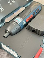 Máy vặn vít dùng pin 32 mũi BOSCH GO 2 (06019H2181)