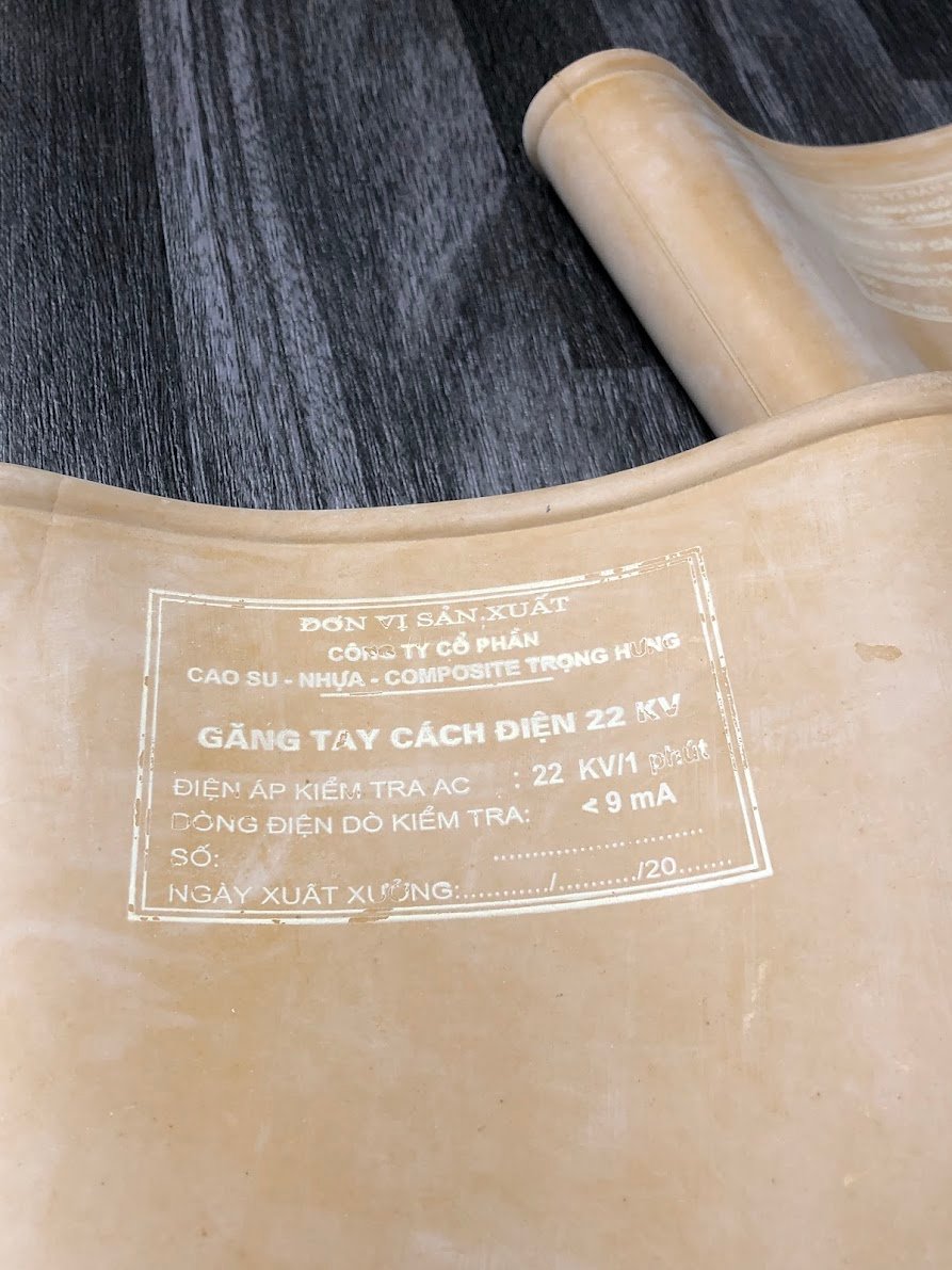 Găng tay cách điện 22kv Vicadi