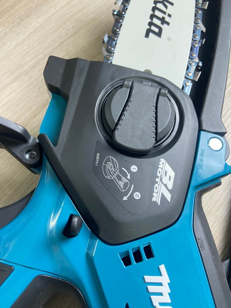 18V Máy Cưa Cành Dùng Pin Makita DUC150Z01(150MM/BL)