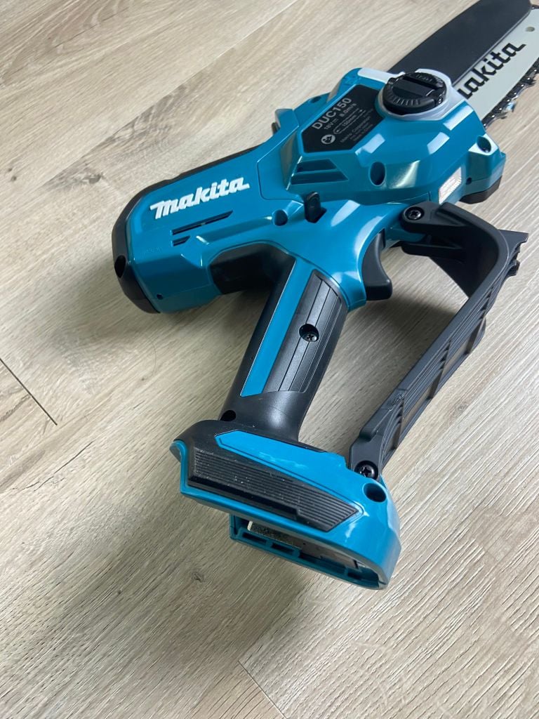 18V Máy Cưa Cành Dùng Pin Makita DUC150Z01(150MM/BL)