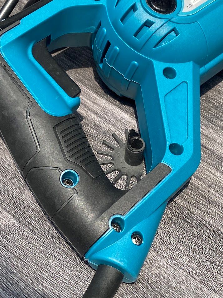 Máy đầm dùi Classic CLA-6205A CS 1200W ( chưa dây)