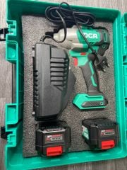 Máy siết buloong không chổi than dùng pin DCA ADPB698FK