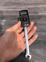 Cờ lê vòng miệng tự động Action 10mm có khóa gạt đảo chiều