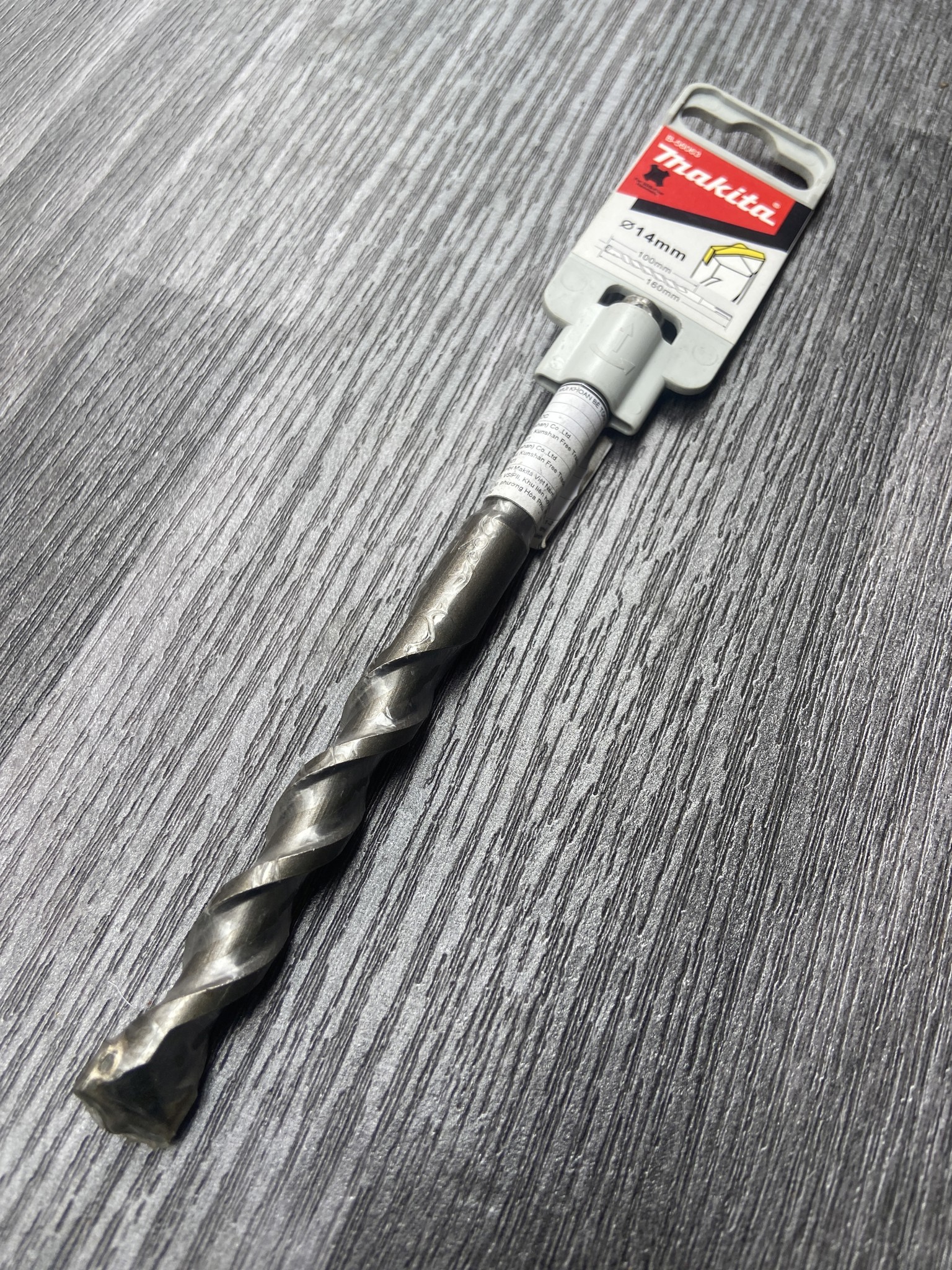 SDS-PLUS MŨI KHOAN BÊ TÔNG HỢP KIM 14X160MM Makita B-56063