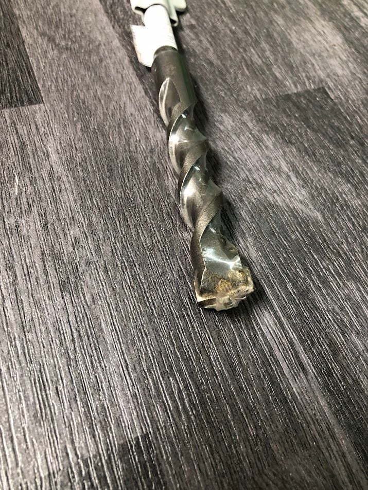 SDS-PLUS MŨI KHOAN BÊ TÔNG HỢP KIM 16X160MM Makita B-56116