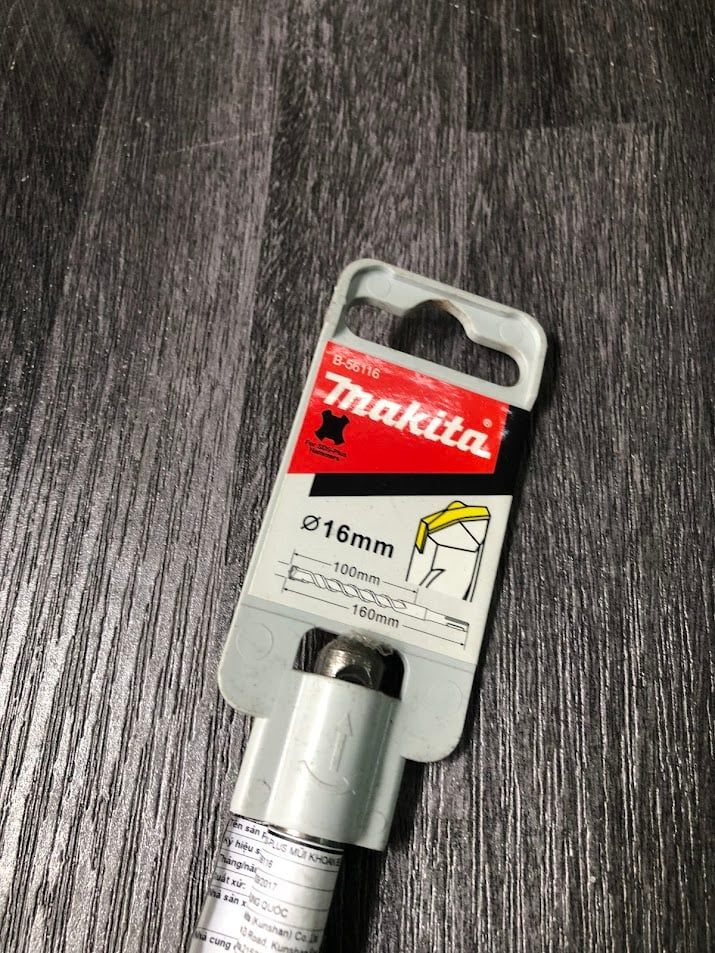 SDS-PLUS MŨI KHOAN BÊ TÔNG HỢP KIM 16X160MM Makita B-56116