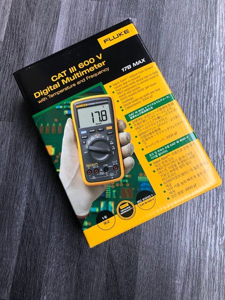 Đồng hồ vạn năng Fluke 17B MAX