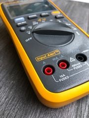 Đồng hồ vạn năng Fluke 17B MAX