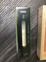 Thước thủy chấn dẹp RSK 542-1502