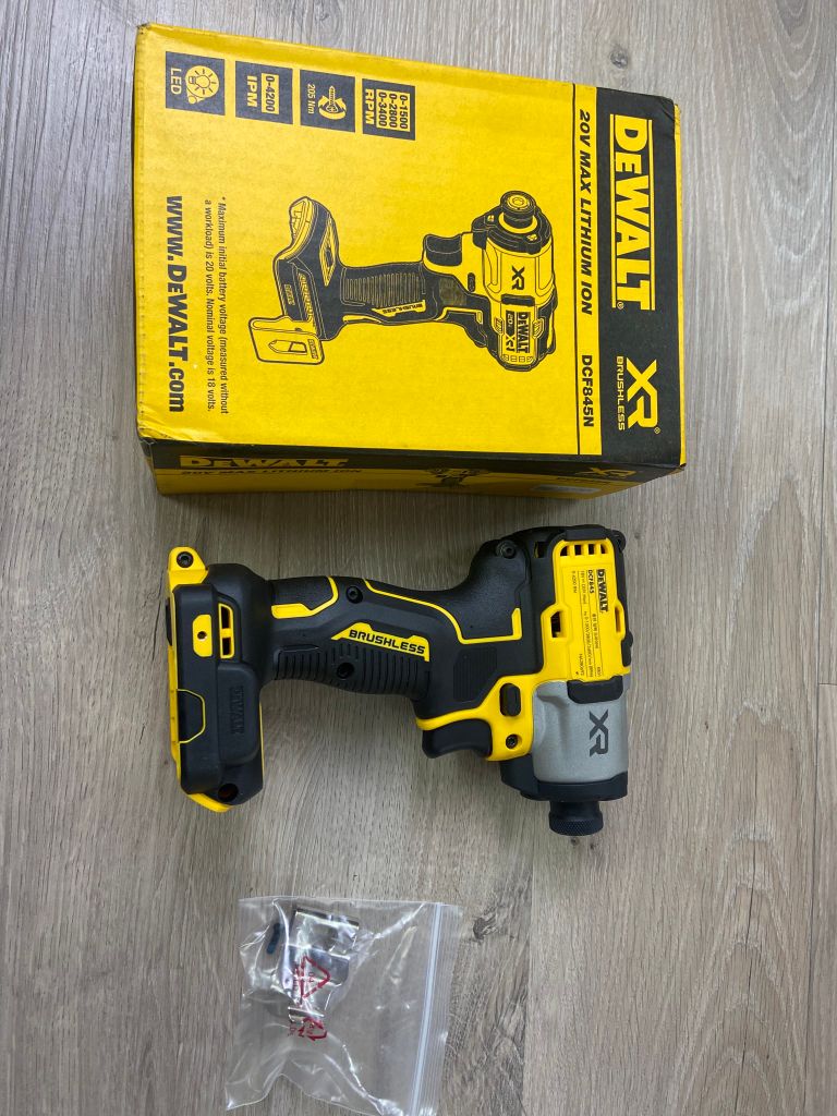 Thân máy bắn vít pin 20V DEWALT DCF845N