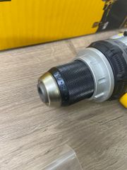 Thân máy khoan dùng pin DeWALT 20V Max DCD1007N-B1