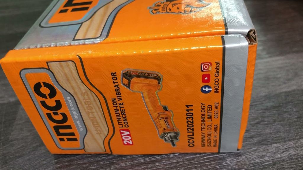 Máy đầm dùi bê tông dùng pin 20V Ingco CCVLI2023011
