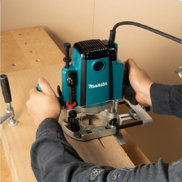 MÁY PHAY(12,7MM/1/2'') Makita RP1803F