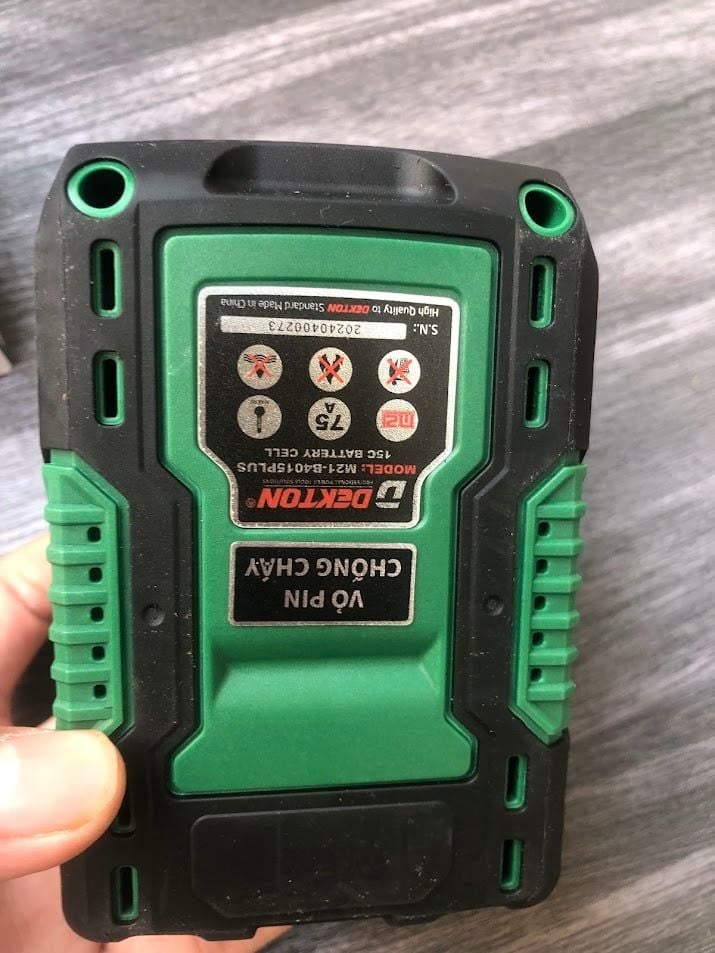 Pin 21v 4.0AH DEKTON M21-B4015PLUS