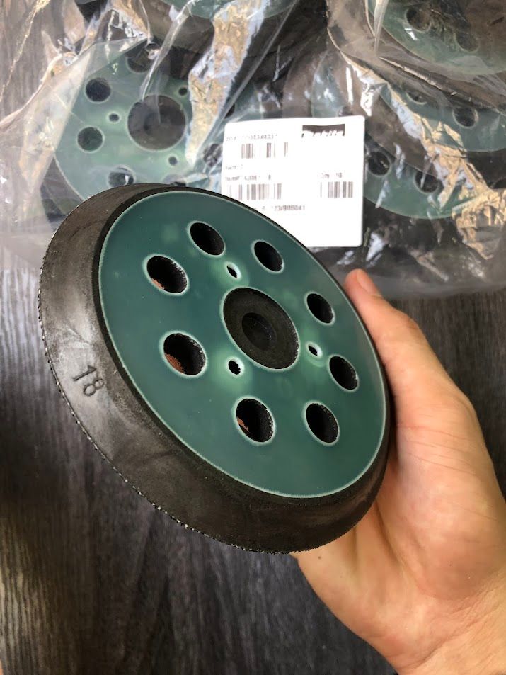 ĐẾ 123 Makita 743081-8