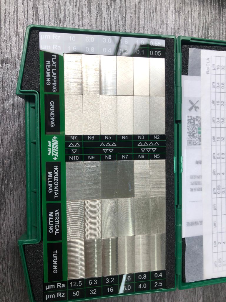 Mẫu so độ nhám bề mặt INSIZE ISR-CS130-W
