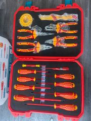 Bộ 16 công cụ cách điện Total THKITH1601