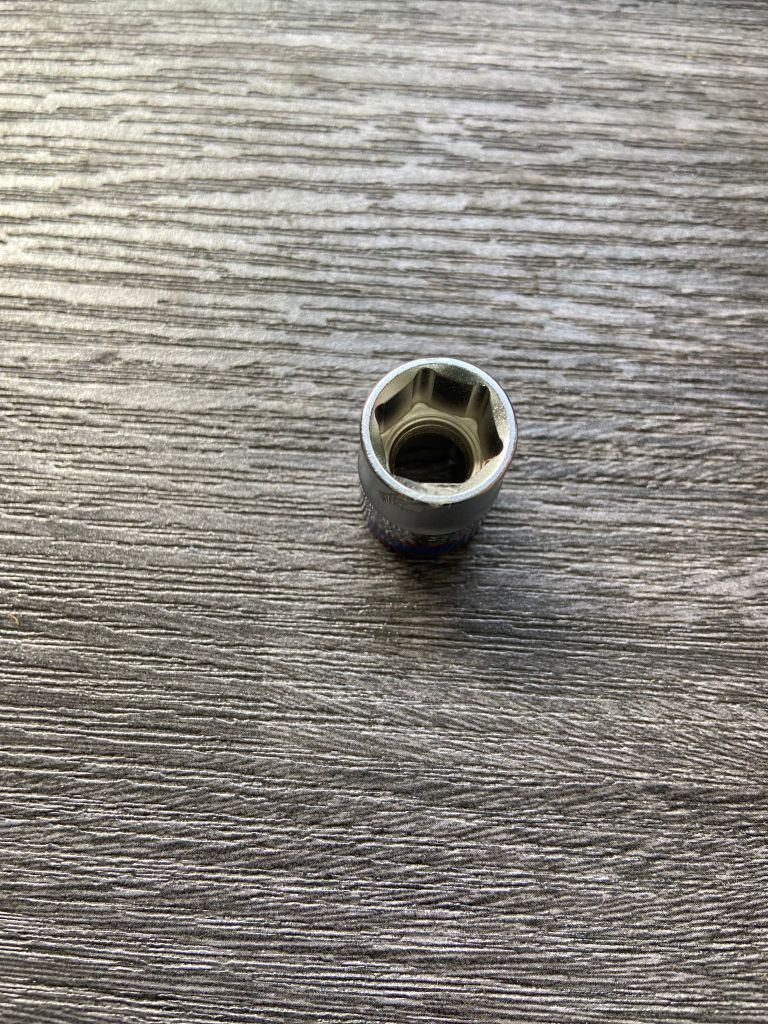 12mm Đầu tuýp 6 góc 3/8'' Kingtony 333512M