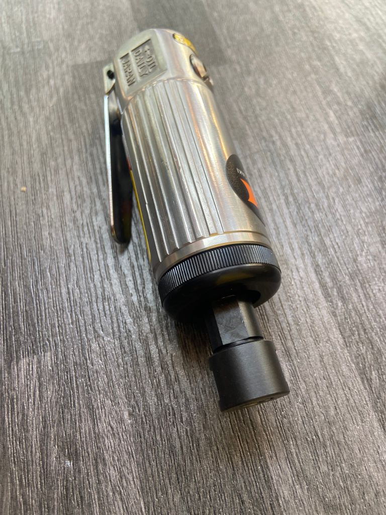 MÁY MÀI TRỤ KAWASAKI KPT-24DG-6