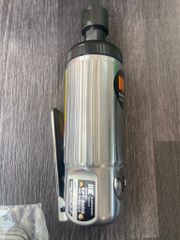 MÁY MÀI TRỤ KAWASAKI KPT-24DG-6