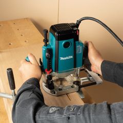 MÁY PHAY(12,7MM/1/2'') Makita RP2303FC