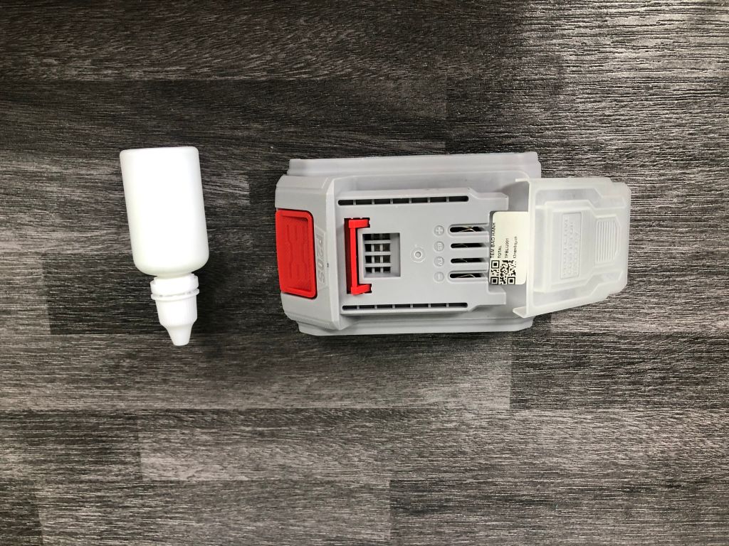 Máy cắt tỉa cành dùng pin 20V Total TGSLI20581