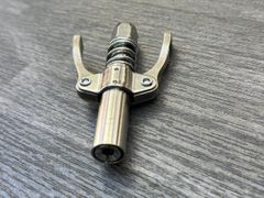Đầu bơm mỡ 2 kẹp