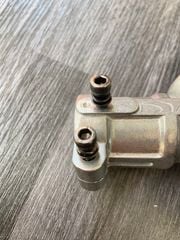 Đầu bò máy cắt cỏ 28/9 - Trung Quốc