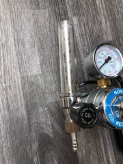Đồng hồ CO2 Hovu/ Trung Quốc