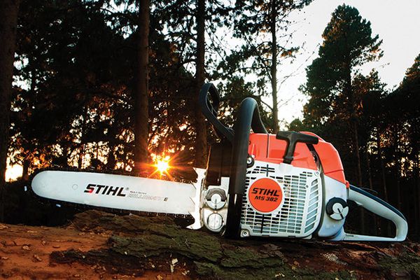 Máy cưa xích chạy xăng Stihl MS382