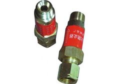 Van chống cháy ngược Acetylene Asaki AK-2055