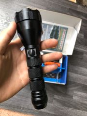 Đèn pin siêu sáng WASING WFL-H6