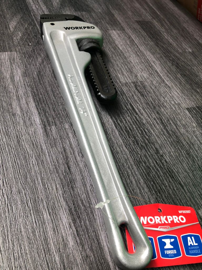 Mỏ lết bằng nhôm (Cờ lê điều chỉnh được), kích thước 350mm (14 inches)
Workpro - WP302007
