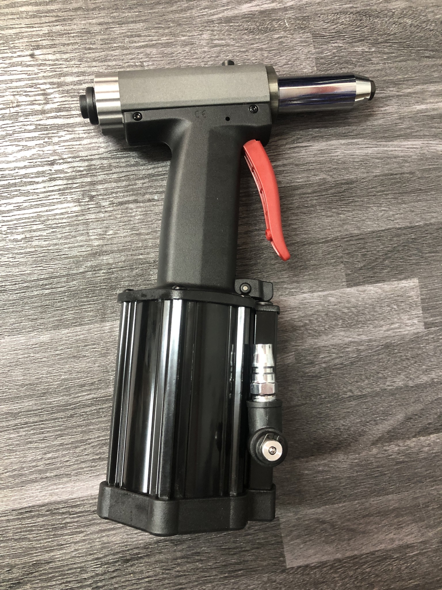 Yato Rivnut Gun Súng Rút Rivet Khí Nén /2.4-5.0Mm Yato YT-36171