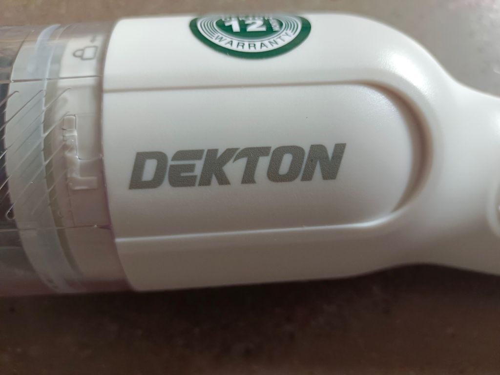 Hút bụi Dekton - Model : DV01