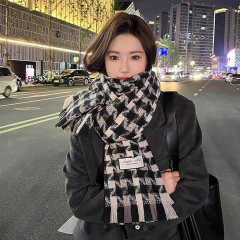 Khăn quàng choàng cổ len Cashmere cao cấp LÀ GU giữ ấm màu trơn pastel phong cách Hàn Quốc đẹp sang trọng - Màu Đen - KCL032