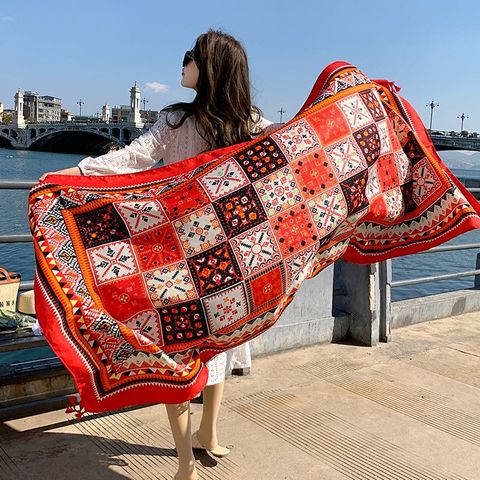 Khăn quàng choàng cổ nữ đi biển boho thổ cẩm đẹp cao cấp màu đỏ nâu - Mã KC307